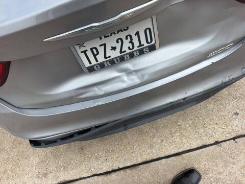 2016 Chrysler 200 LX