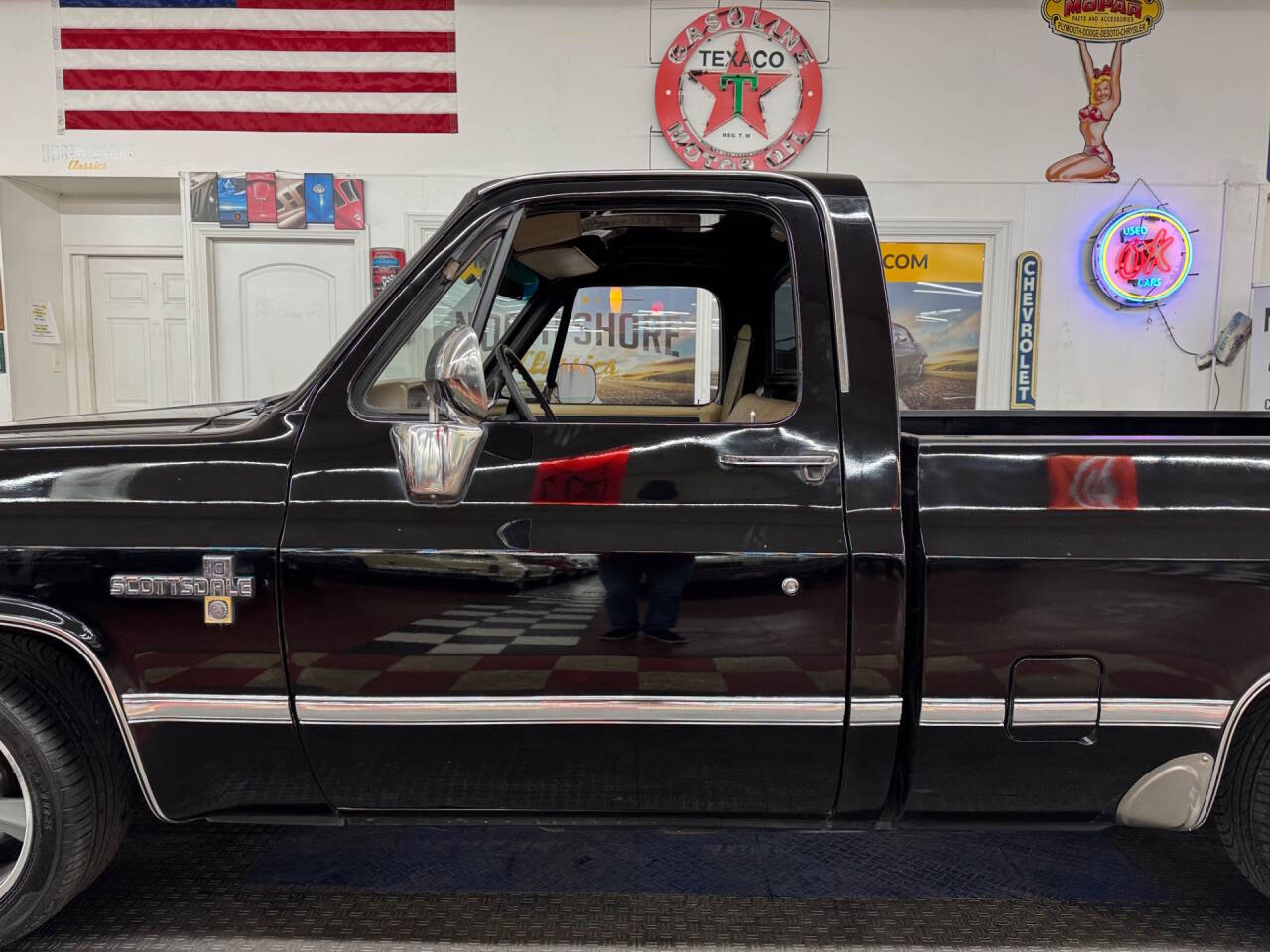 1985 Chevrolet C/K 10 Series 23