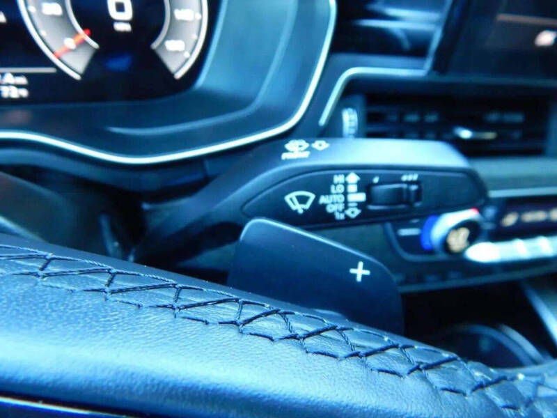 2022 Audi A4 quattro S line Prem Plus 45 TFSI