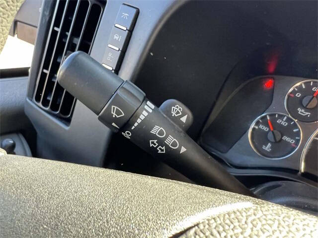 2023 GMC Savana 2500