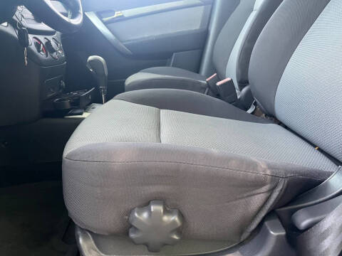2009 Pontiac G3