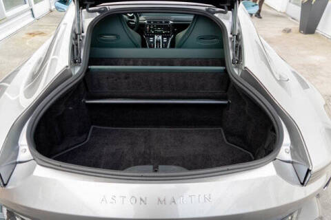 2025 Aston Martin Vantage