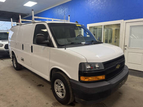 2018 Chevrolet Express 2500