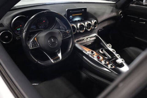 2017 Mercedes-Benz AMG GT