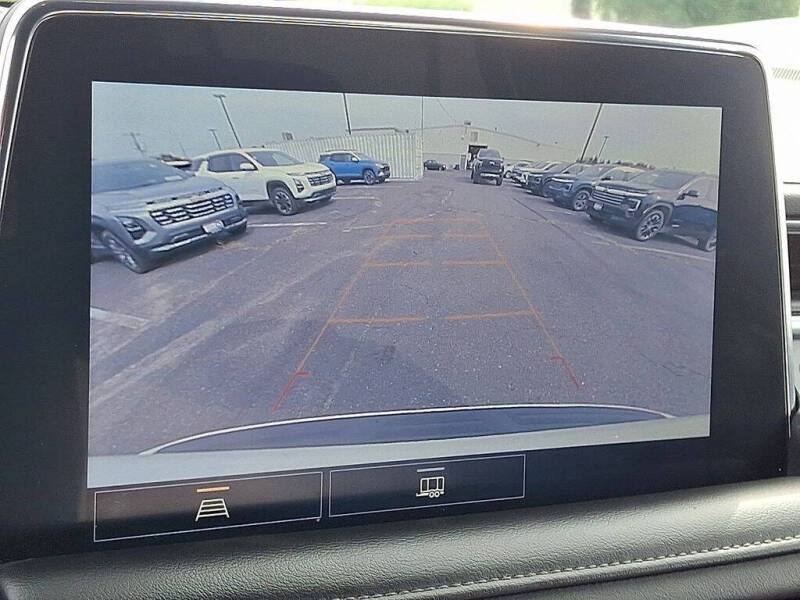 2021 Chevrolet Suburban LS