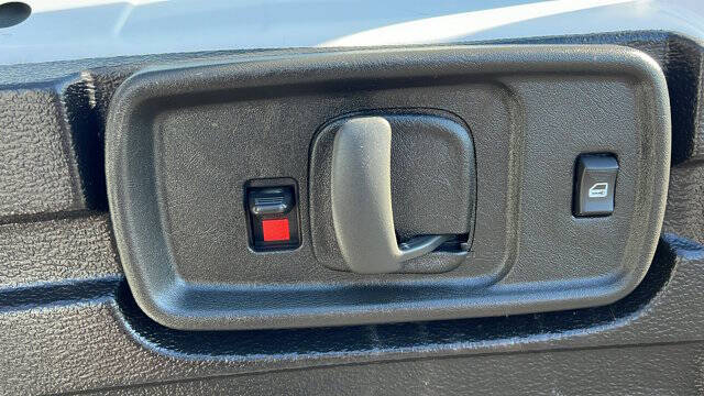 2023 Chevrolet Express 2500