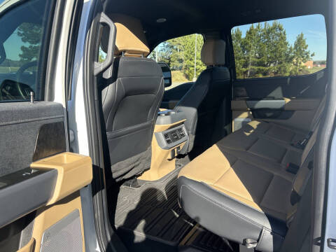 2024 Ford F-350 Super Duty Lariat