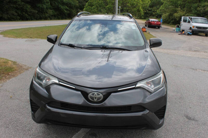 2018 Toyota RAV4 LE