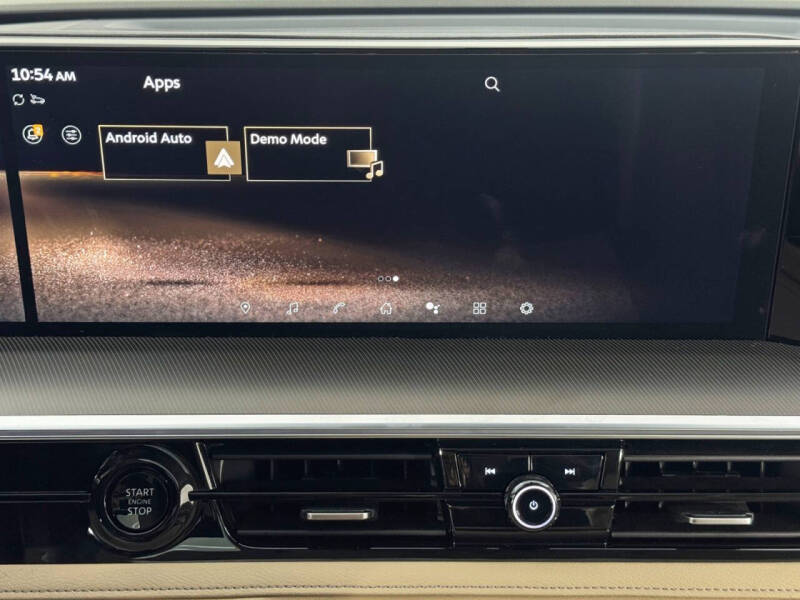 2025 Infiniti QX80 Pure