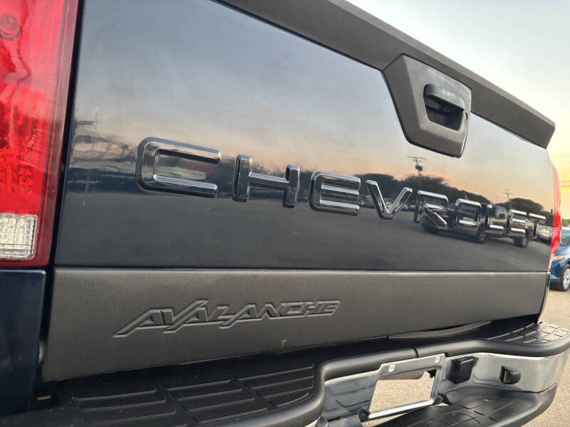 2006 Chevrolet Avalanche LS 1500