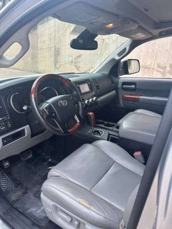 2018 Toyota Sequoia Platinum