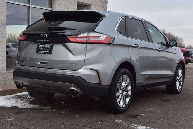 2024 Ford Edge Titanium