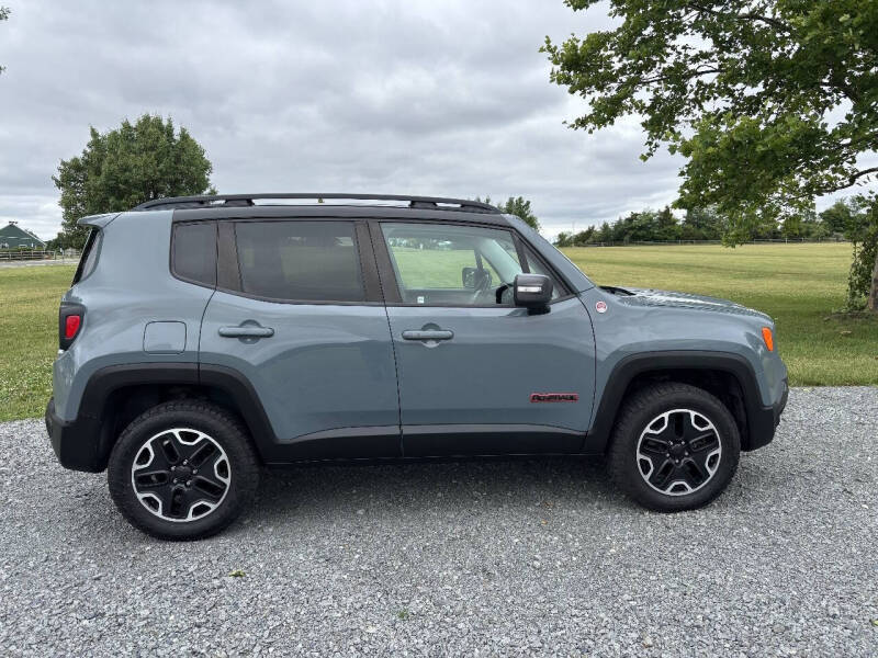 2017 Jeep Renegade Trailhawk