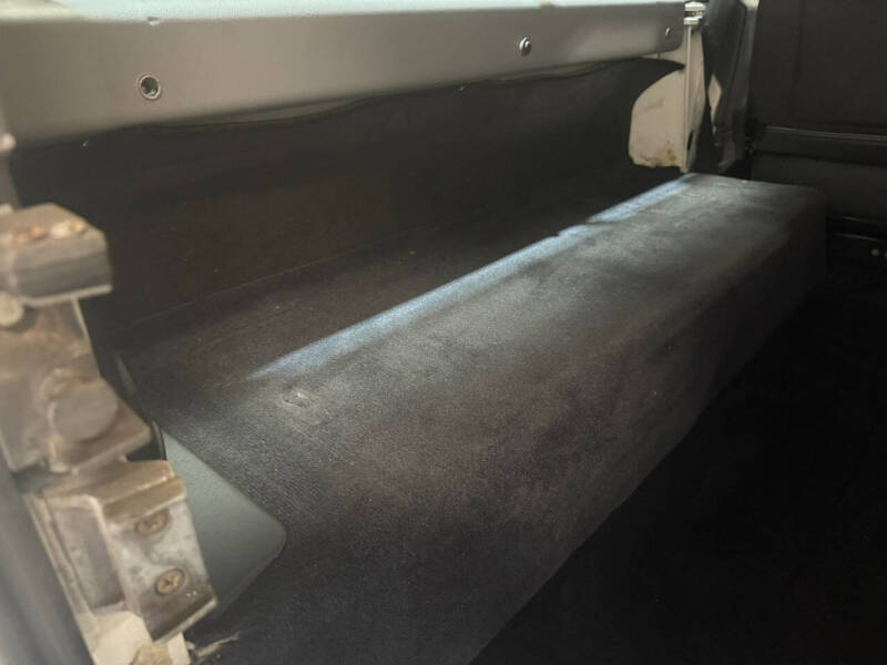 1990 Land Rover Defender