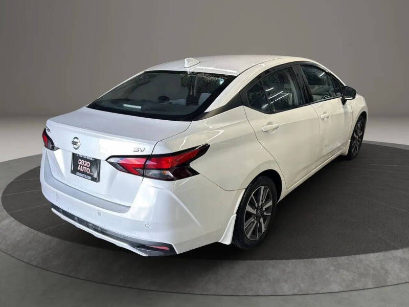 2021 Nissan Versa SV