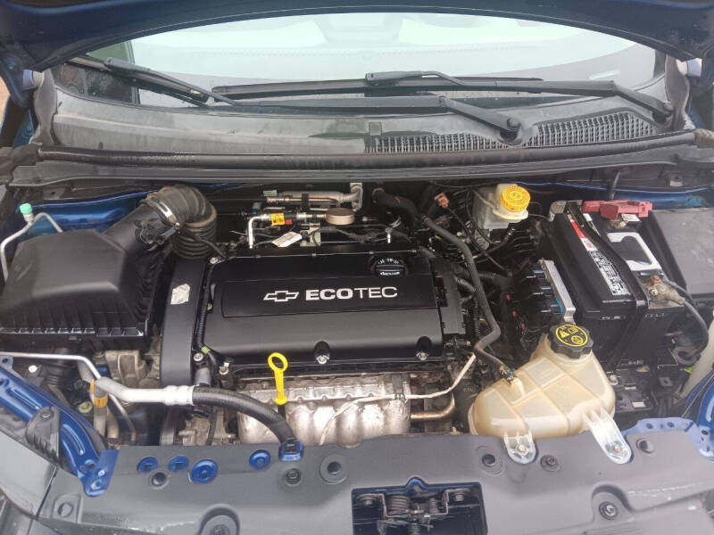 2013 Chevrolet Sonic LS Auto