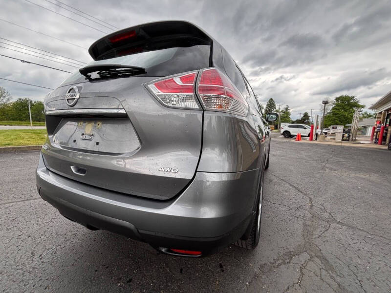 2016 Nissan Rogue S