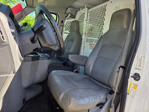2011 Ford E-Series E-350 SD