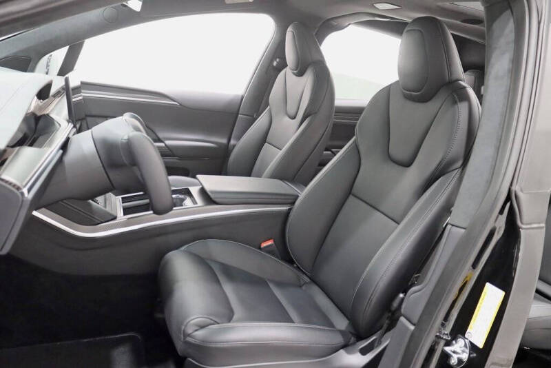 2022 Tesla Model X Plaid