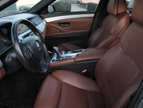 2011 BMW 5 Series 550i xDrive