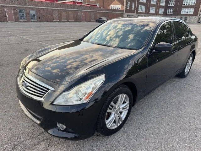 2013 Infiniti G37 Sedan x