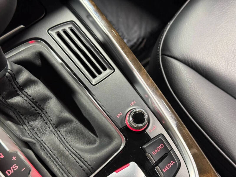 2016 Audi Q5 2.0T quattro Premium Plus