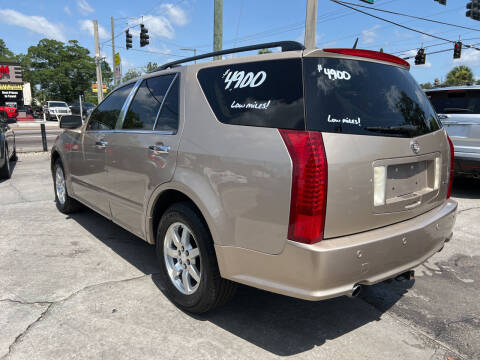 2006 Cadillac SRX for sale at Bay Auto Wholesale INC in Tampa FL