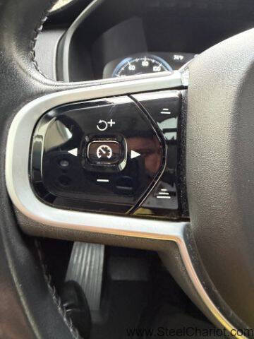 2021 Volvo XC90 Recharge T8 Inscription 7P