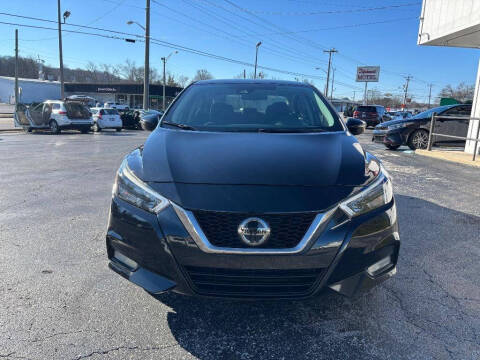 2021 Nissan Versa SR