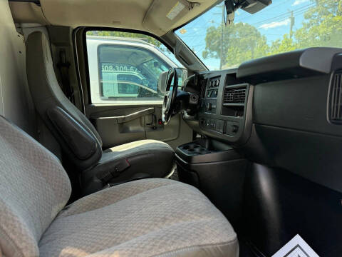 2019 Chevrolet Express 2500