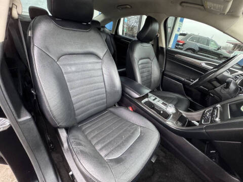 2018 Ford Fusion Hybrid SE