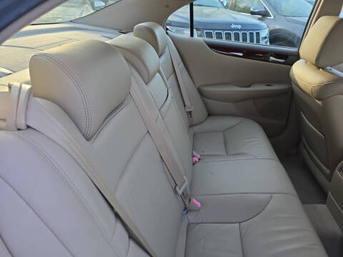 2004 Lexus ES 330