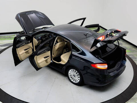 2014 Ford Fusion Energi SE