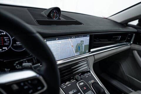 2017 Porsche Panamera