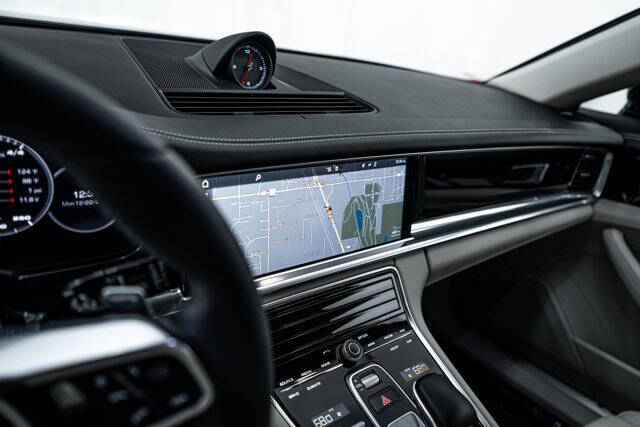 2017 Porsche Panamera