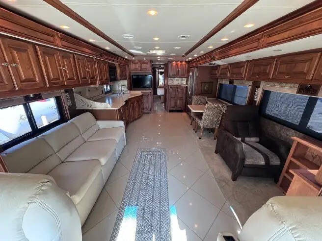 2011 Tiffin Phaeton