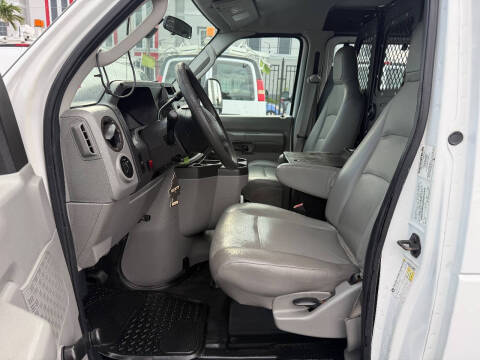 2011 Ford E-Series E-250