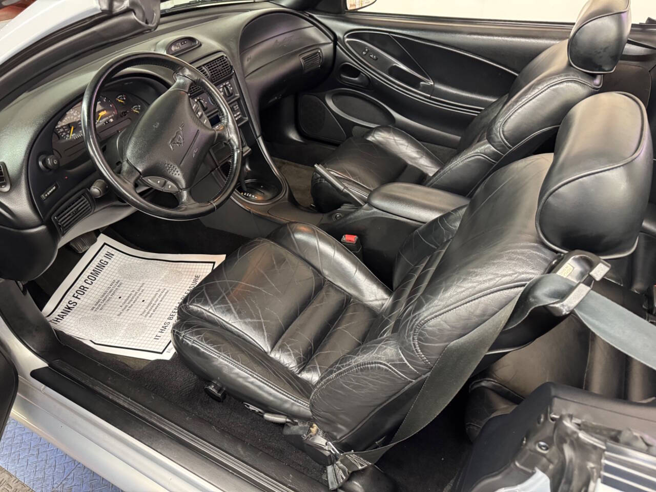 1994 Ford Mustang 30