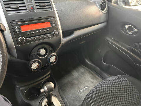 2014 Nissan Versa Note SV