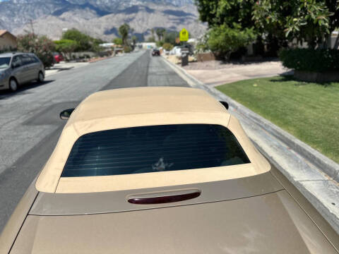 2005 Ford Thunderbird Deluxe