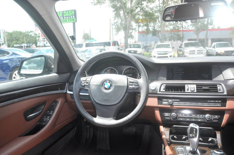2013 BMW 5 Series 528i