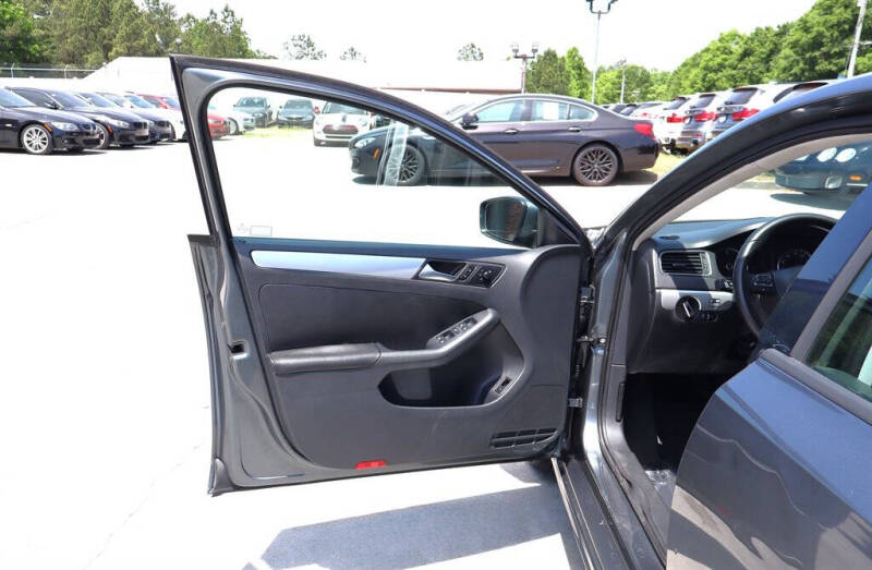 2012 Volkswagen Jetta