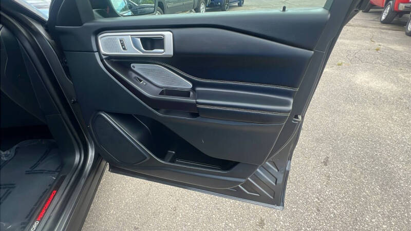 2020 Ford Explorer ST
