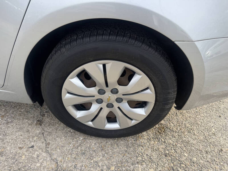 2015 Chevrolet Cruze LS Auto