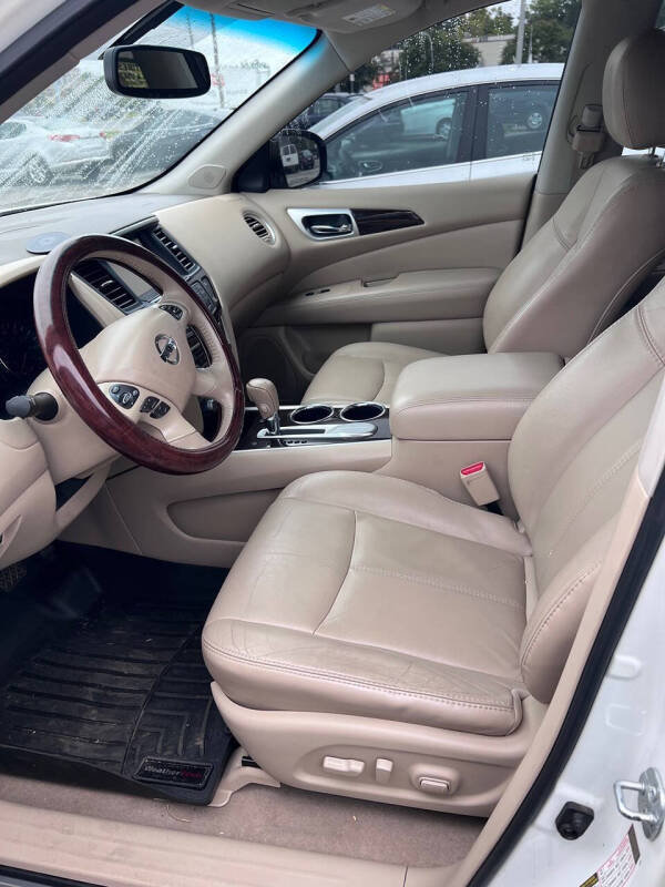 2014 Nissan Pathfinder SL