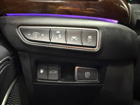 2019 Genesis G90