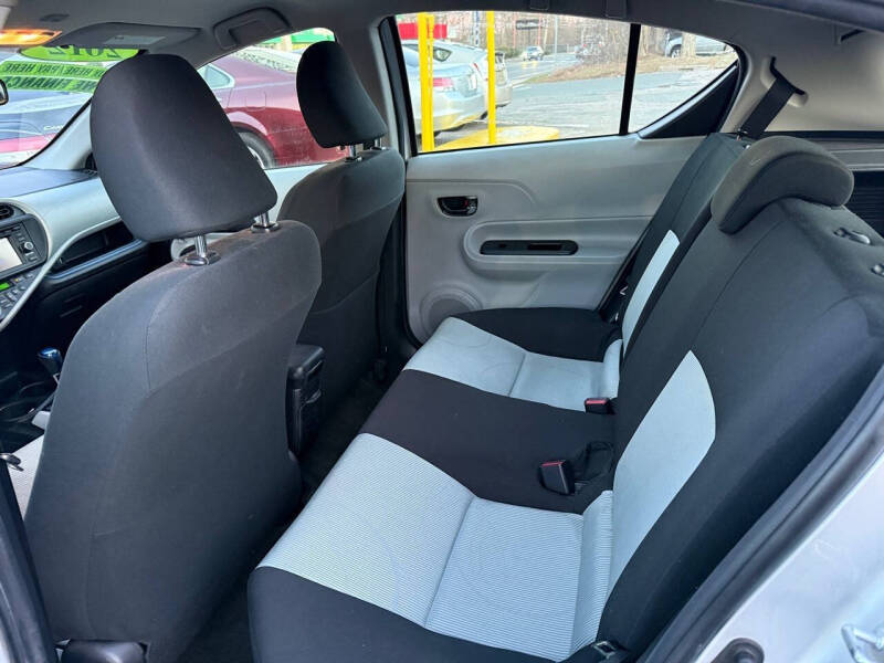2012 Toyota Prius c One