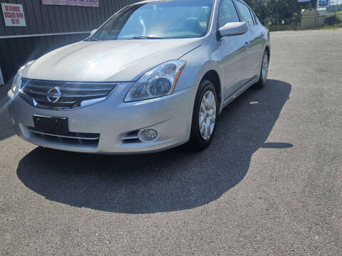 2012 Nissan Altima for sale at Village Auto Sales in Saint Joseph MO