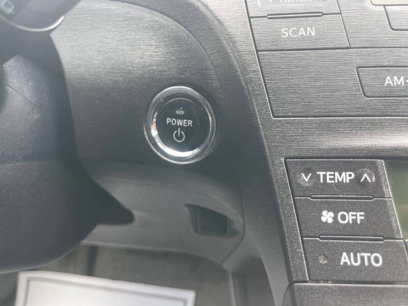 2011 Toyota Prius One