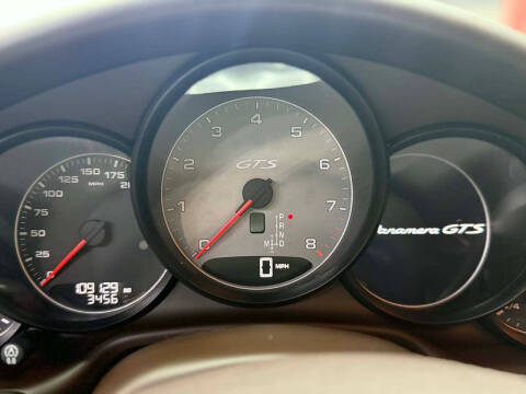 2016 Porsche Panamera GTS